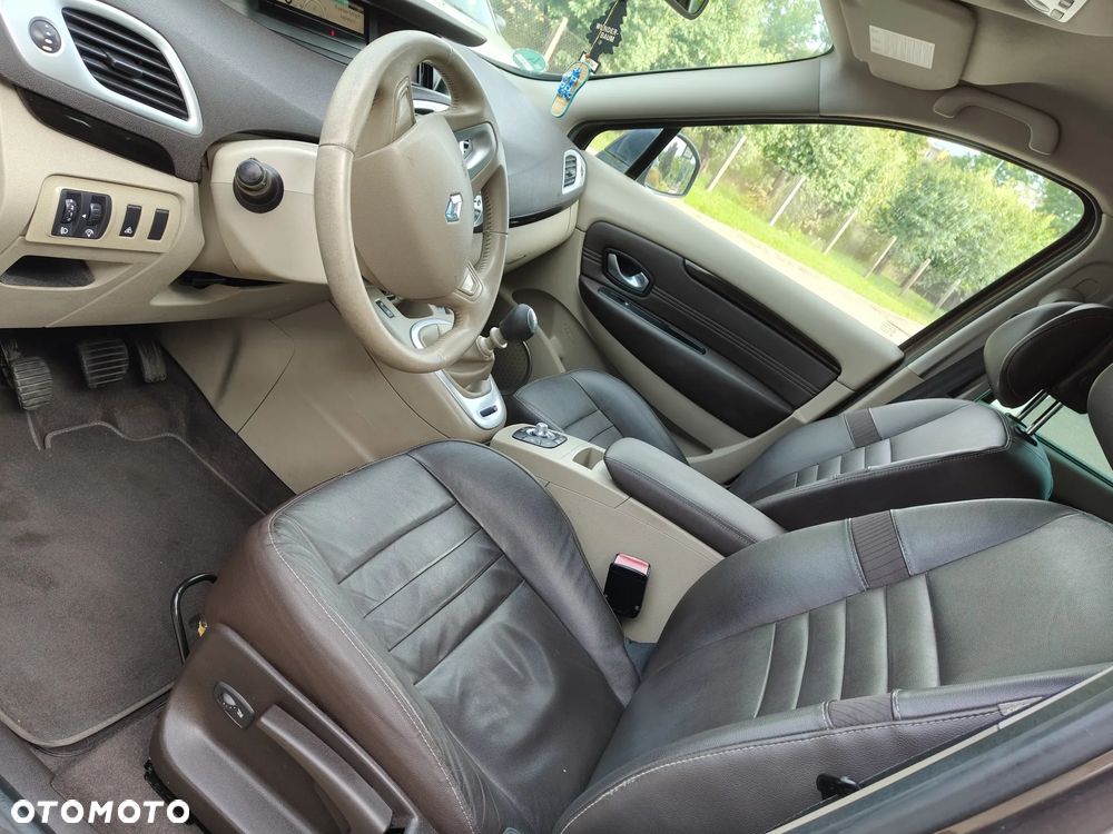 Renault Scenic 1.9 dCi Emotion Plus - 7