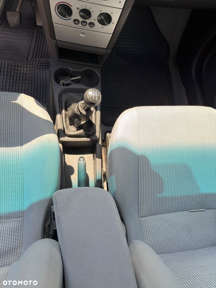 Opel Meriva 1.8 Cosmo - 8