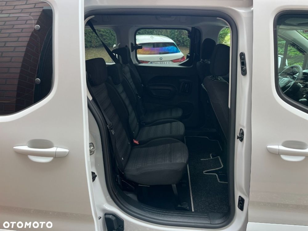 Opel Combo - 24