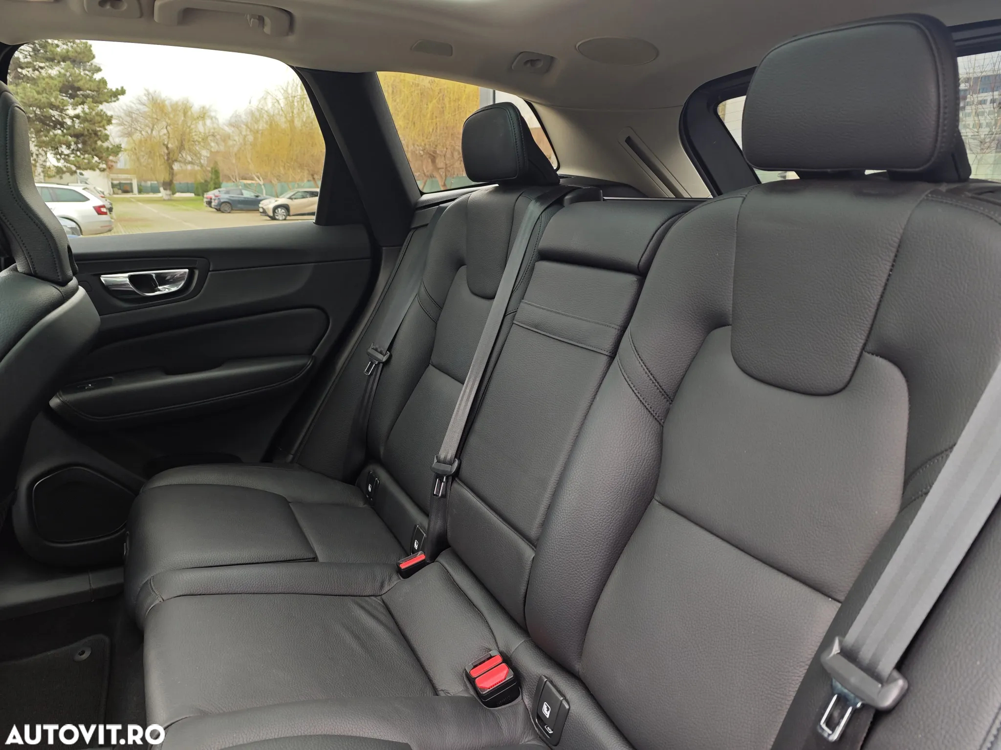 Volvo XC 60 - 8