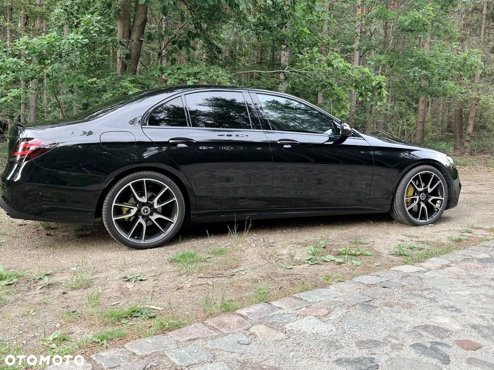 Mercedes-Benz Klasa E 220 d 4-Matic 9G-TRONIC - 11
