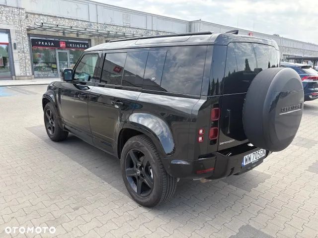 Land Rover Defender - 3