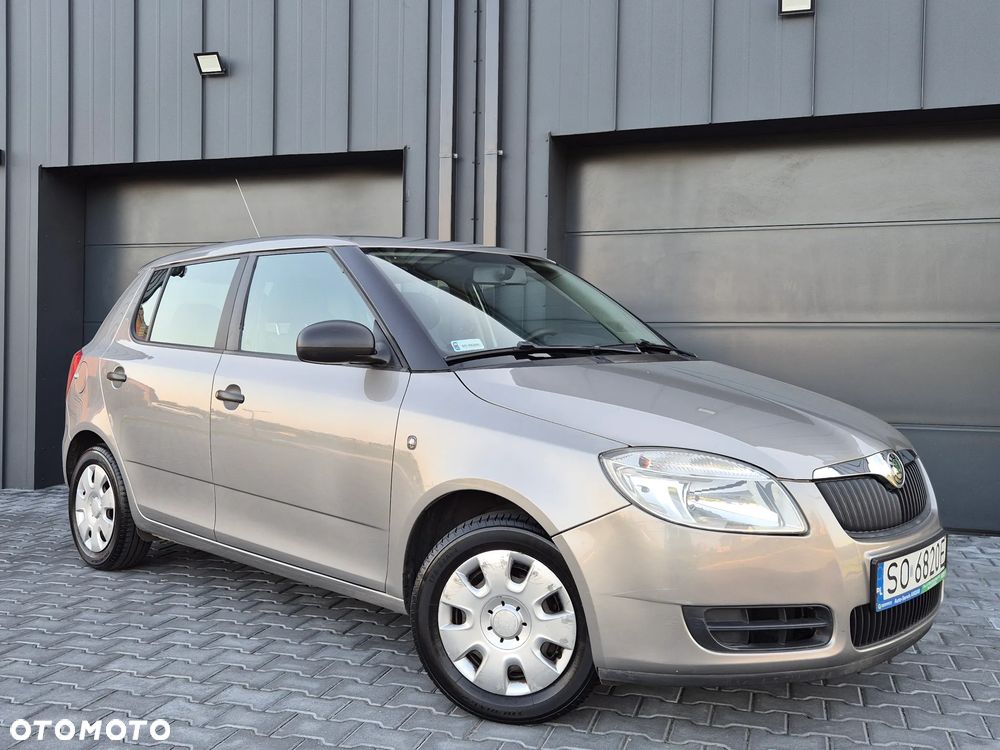Skoda Fabia 1.4 16V Elegance Plus - 2