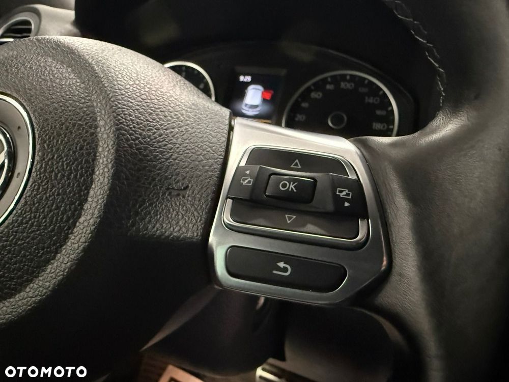 Volkswagen Tiguan 2.0 TDI 4Mot Perfectline R-Style DSG - 31
