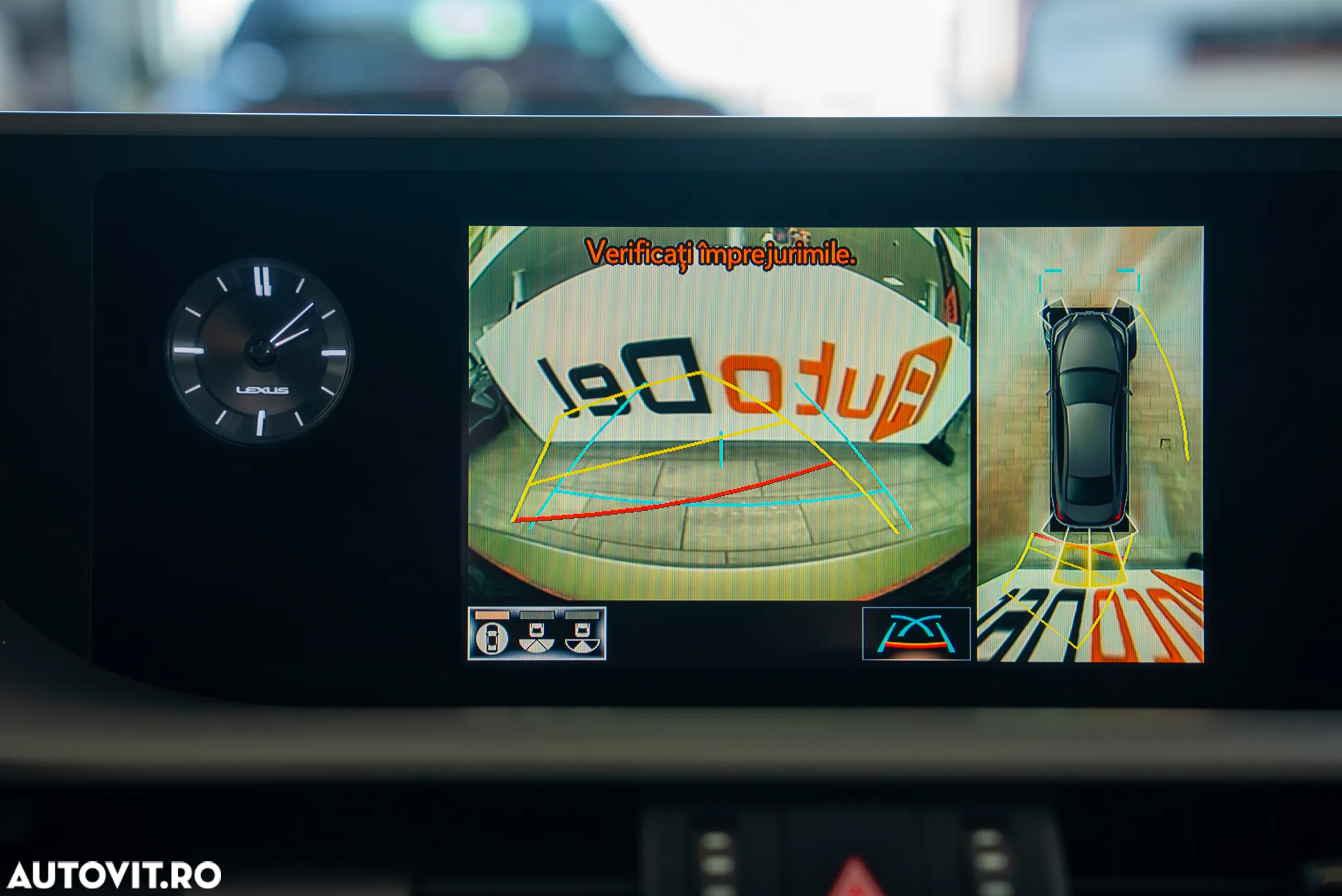 Lexus Seria ES 300h 2.5 TNGA HV 25H- 4X2 CVT Executive - 16