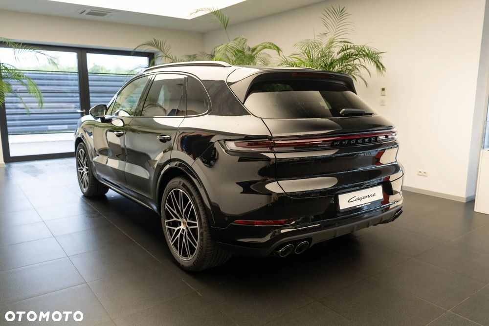 Porsche Cayenne Black Edition - 4