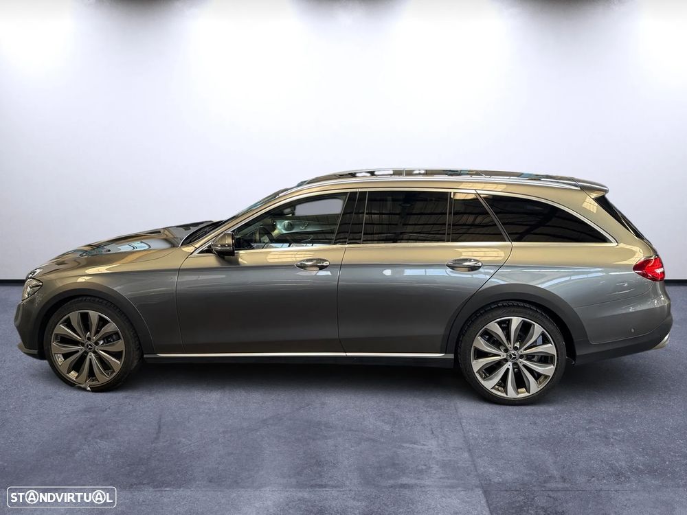 Mercedes-Benz E 220 d 4-Matic All Terrain Avantgarde + - 8