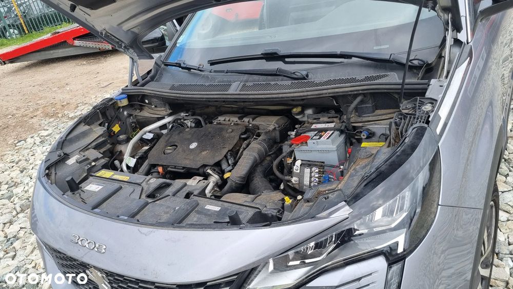 Peugeot 3008 BlueHDi 130 Stop & Start EAT8 Allure - 31