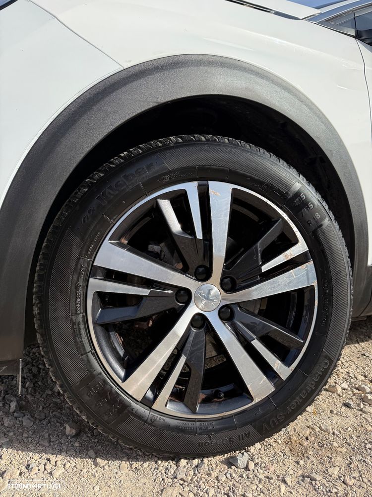 Peugeot 3008 PureTech 130 Stop & Start GPF Allure - 5