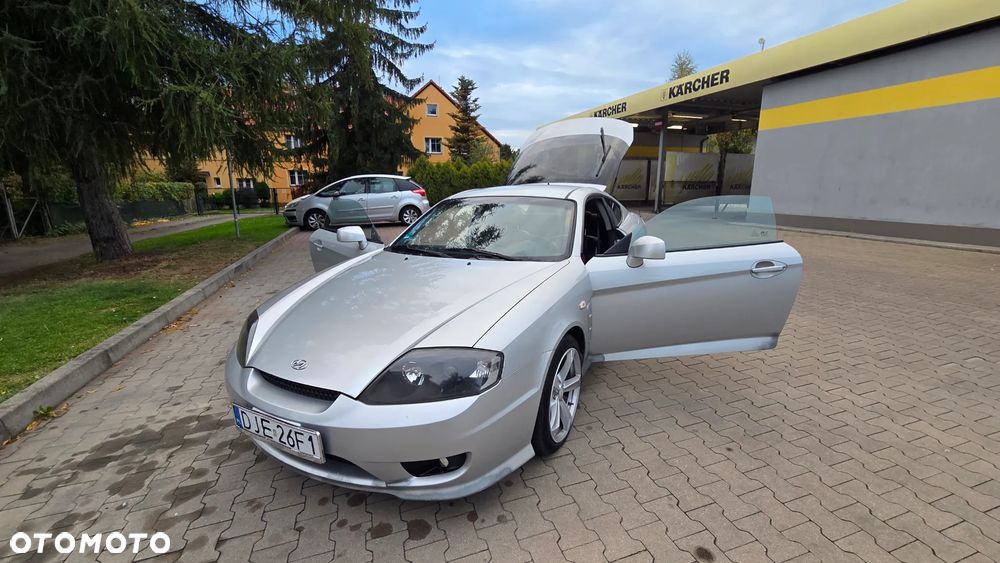 Hyundai Coupe 2005 photo 5