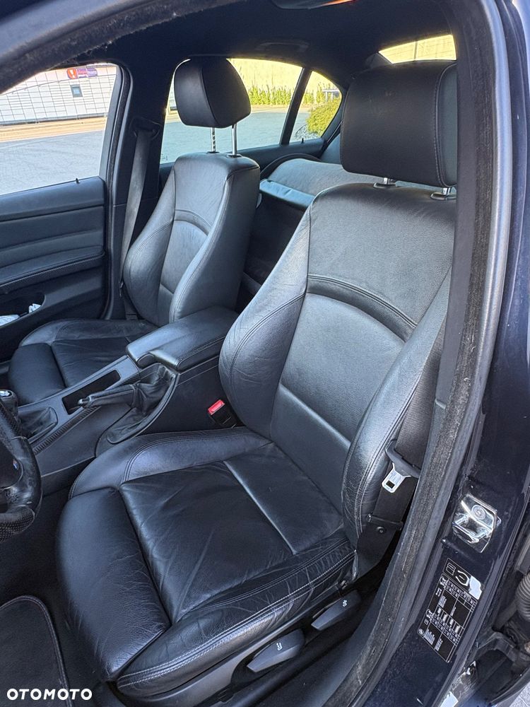 BMW Seria 3 318d - 9