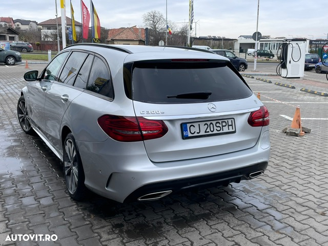 Mercedes-Benz C 300 e 9G-TRONIC AMG Line - 7