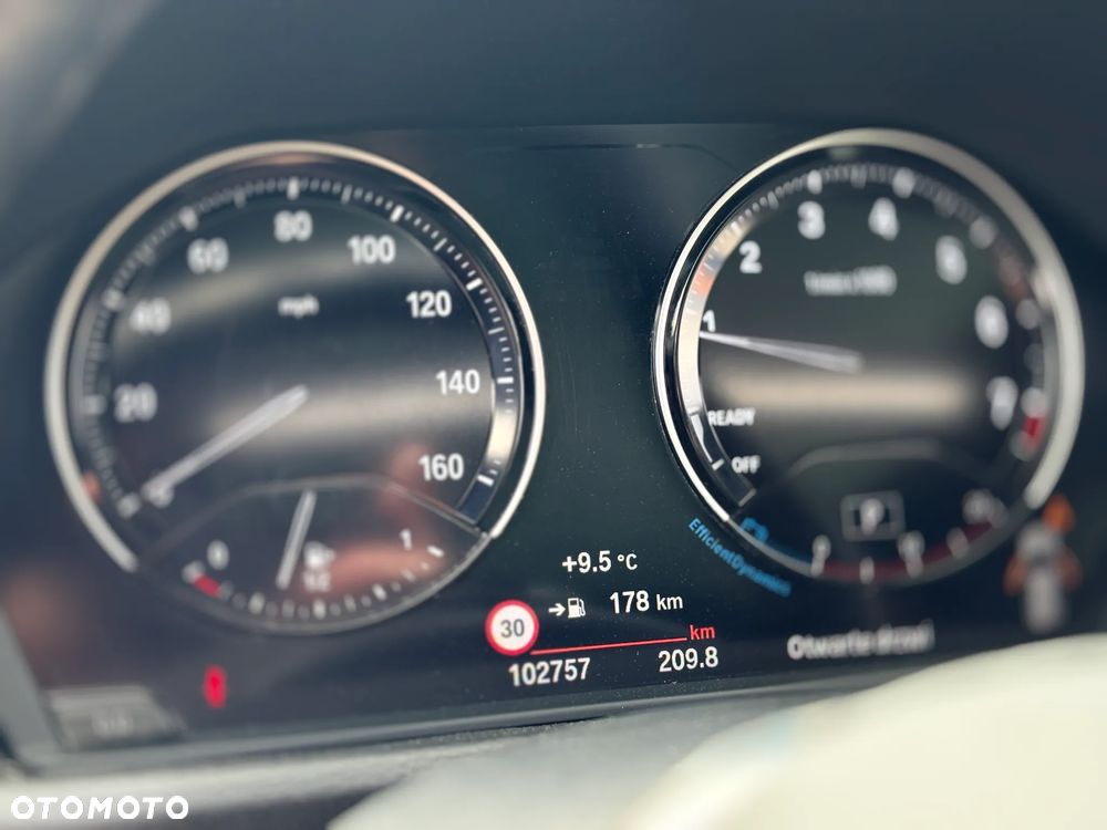 BMW X1 - 17