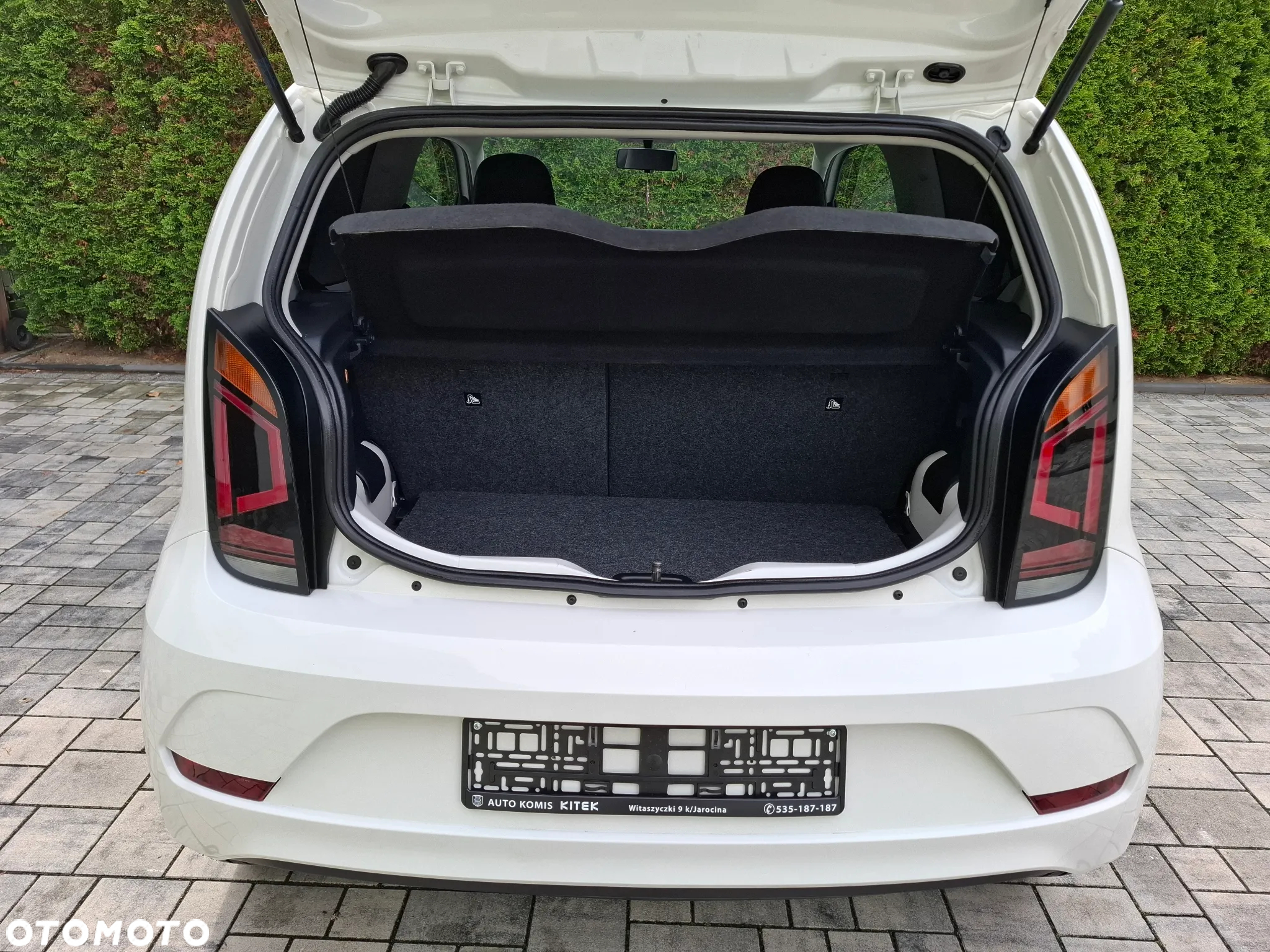 Volkswagen up! - 19