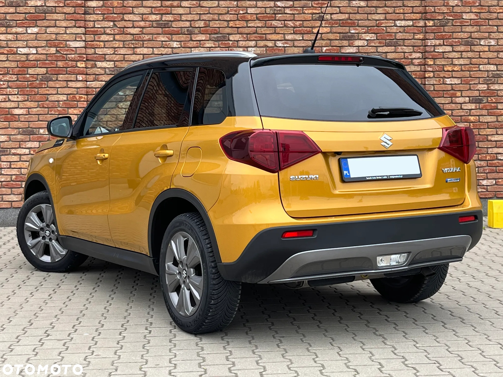 Suzuki Vitara 1.4 Boosterjet SHVS Premium 4WD - 3