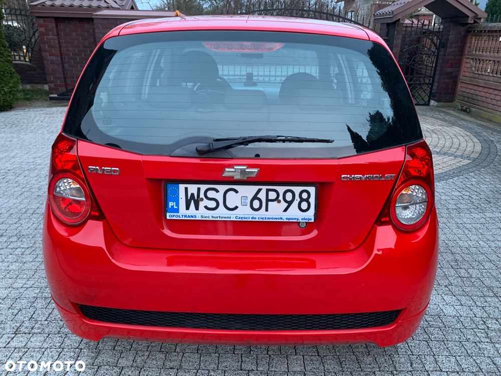 Chevrolet Aveo 1.2 LT+ - 23