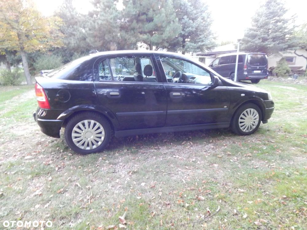 Opel Astra III 1.4 Elegance - 7