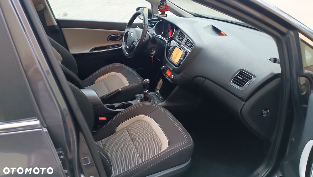 Kia Ceed 1.6 CRDi L - 9