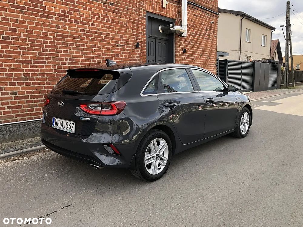 Kia Ceed - 5