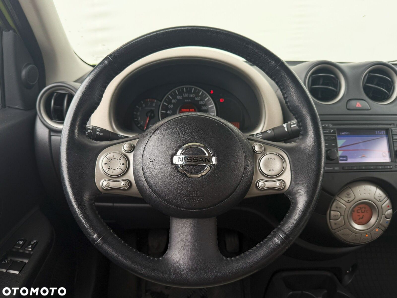 Nissan Micra 1.2 Tekna - 16