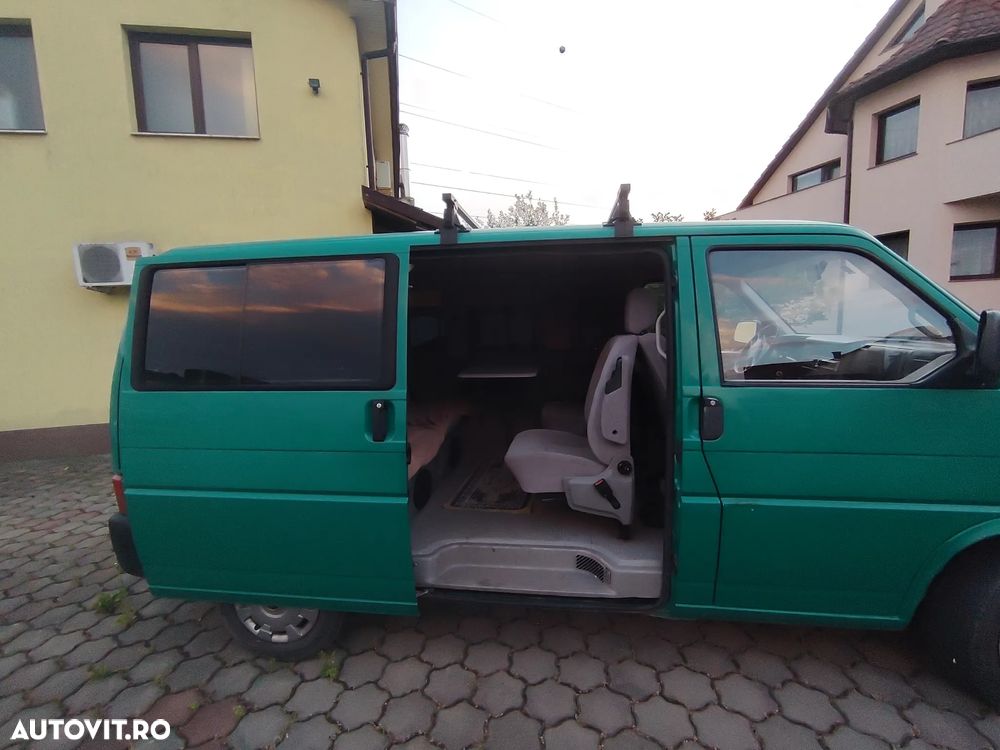 Volkswagen Multivan - 5