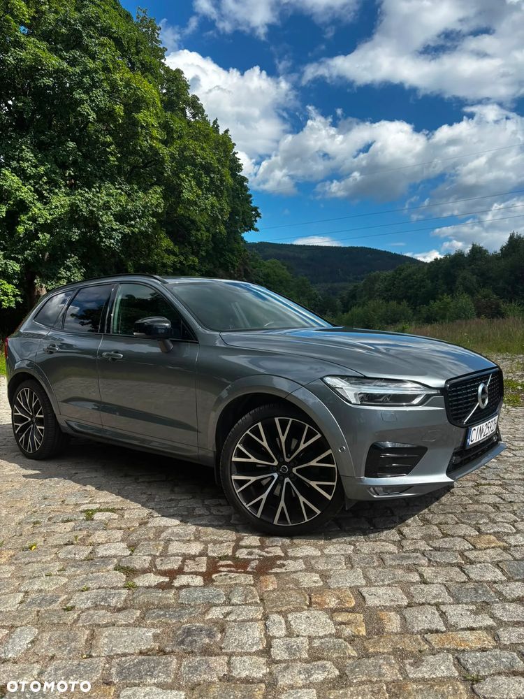 Volvo XC 60 B5 D AWD R-Design - 19
