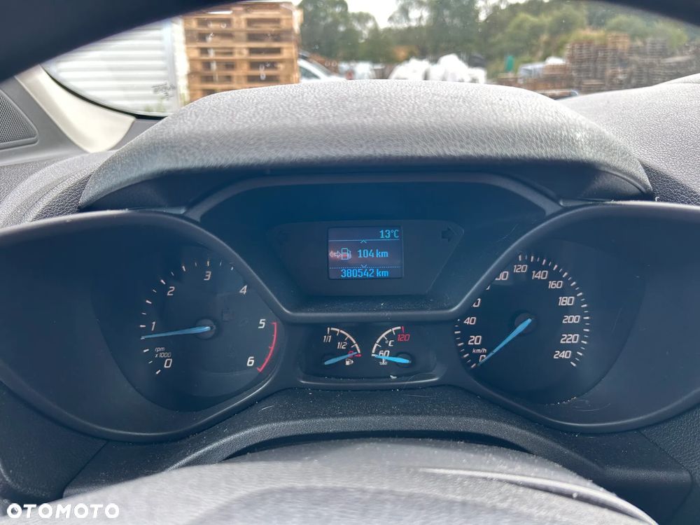 Ford Connect - 15