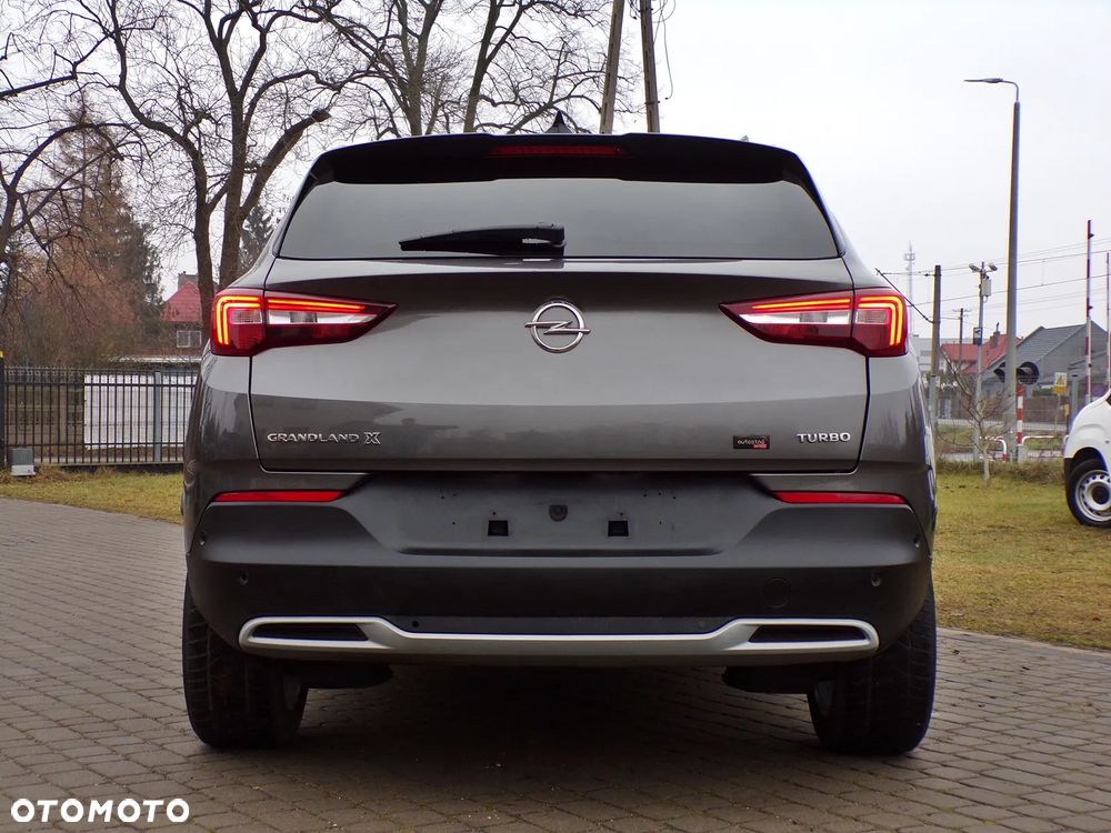 Opel Grandland X 1.2 Start/Stop Elegance - 10
