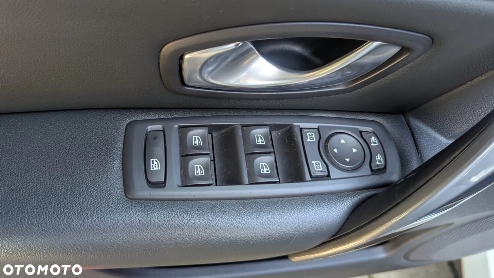 Renault Laguna - 12