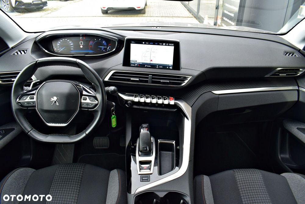 Peugeot 3008 1.5 BlueHDi Active S&S EAT8 - 13