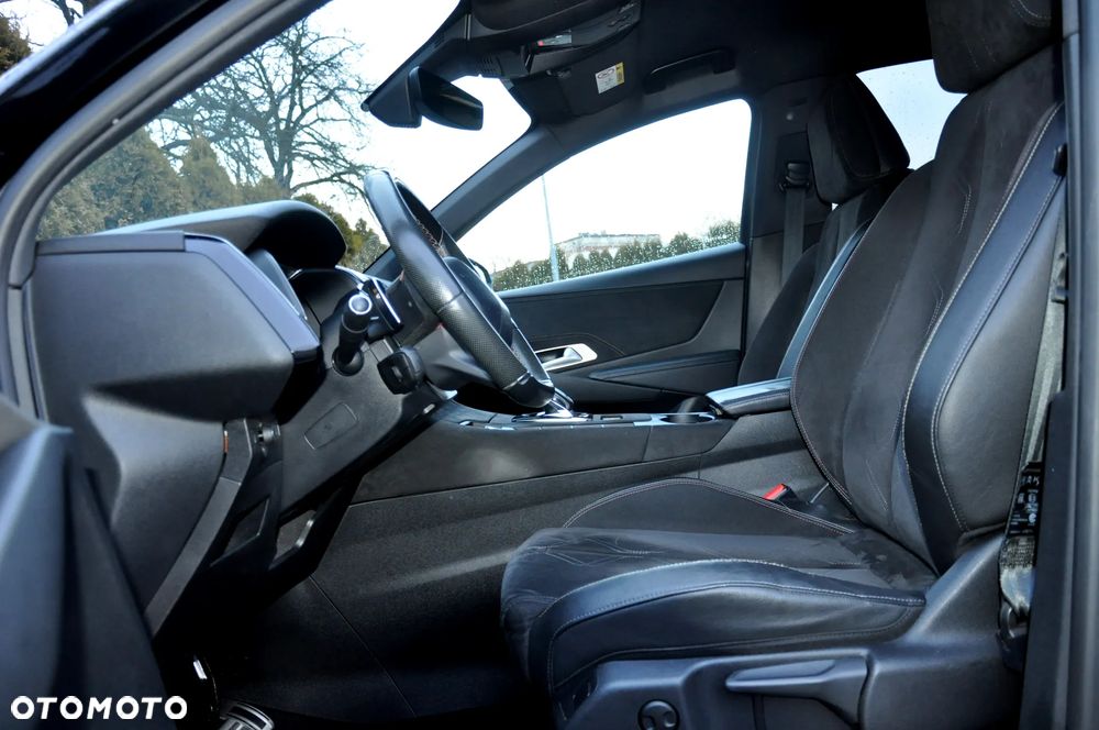 DS Automobiles DS 7 Crossback 2.0 BlueHDi Performance Line + - 6