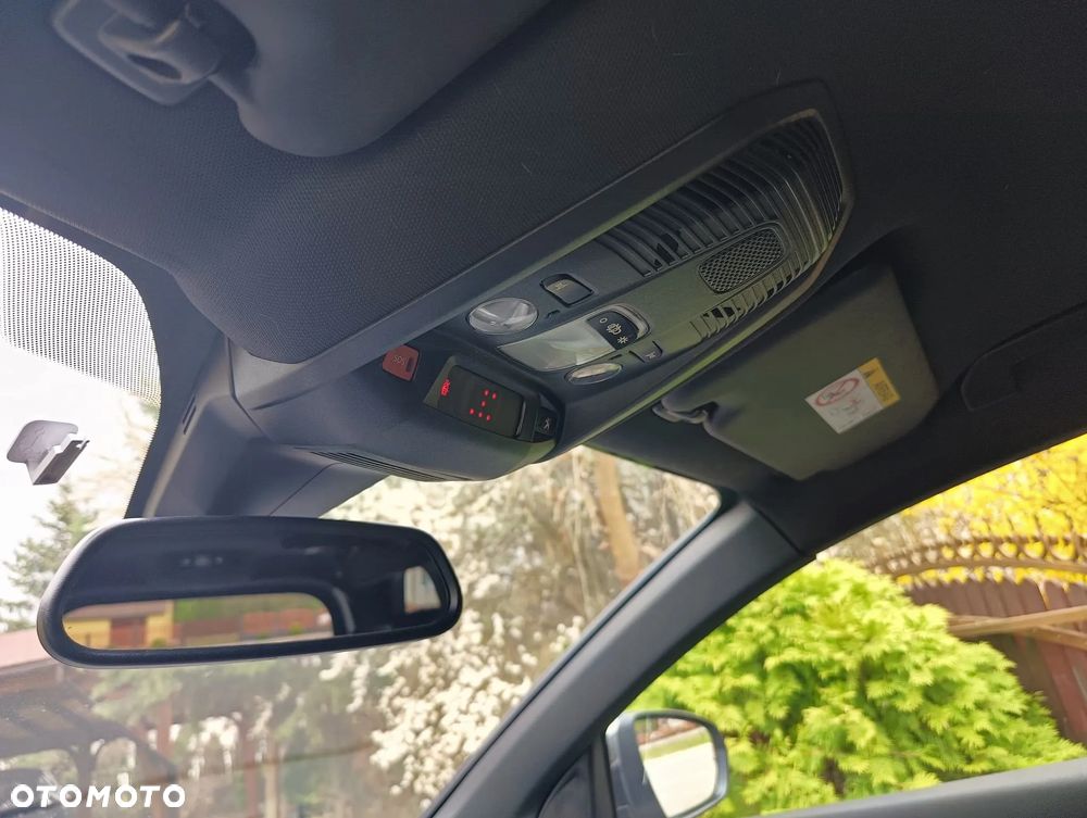 Peugeot 5008 2.0 BlueHDI GT S&S EAT8 - 25