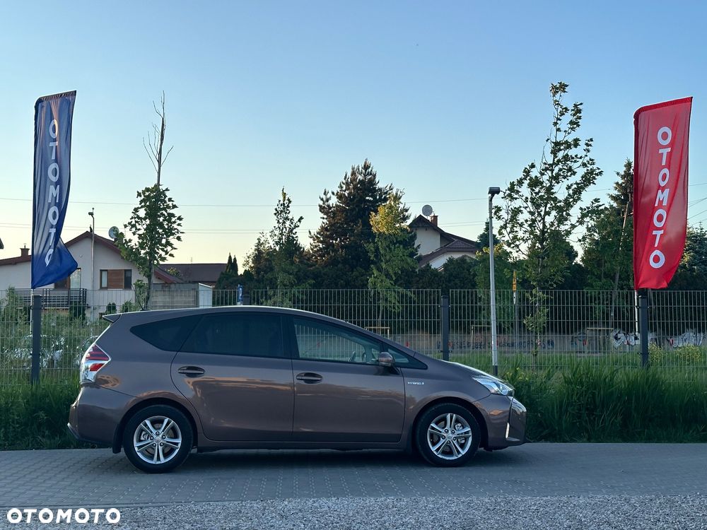 Toyota Prius+ (Hybrid) Executive - 12