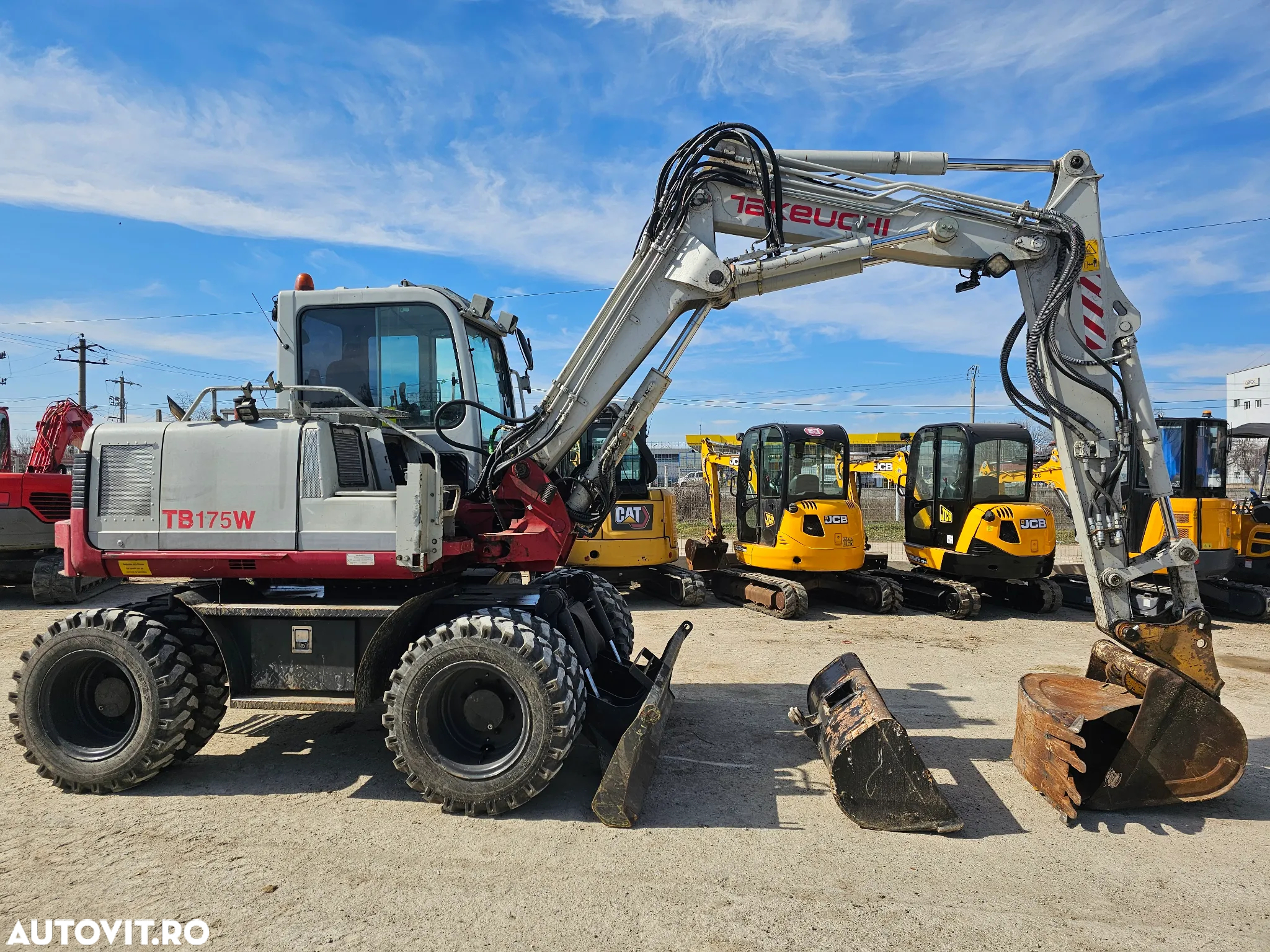 Takeuchi TB175W excavator pe roti 4 cupe  pe pneuri buldoexcavator - 5