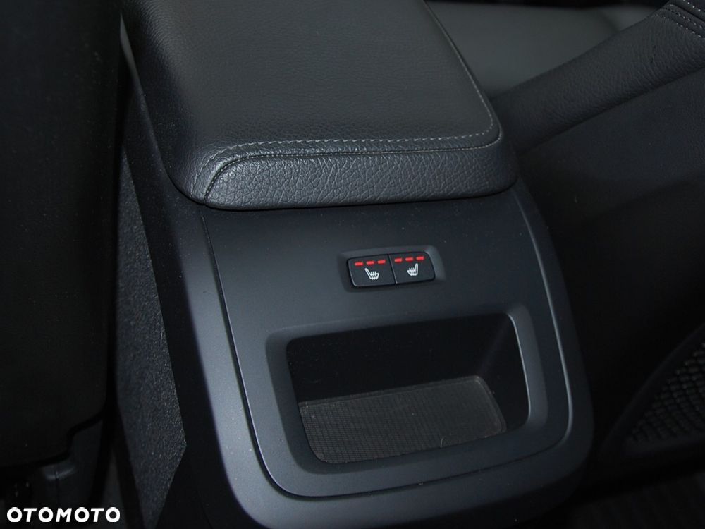 Volvo XC 60 T5 Geartronic Inscription - 37