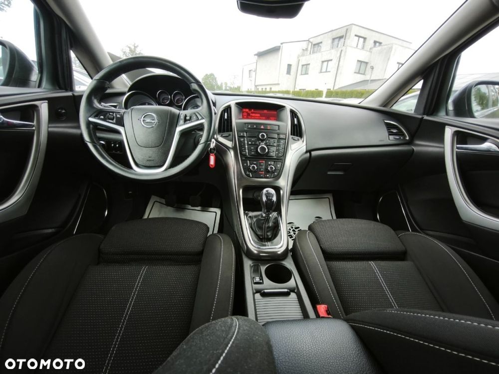 Opel Astra - 8