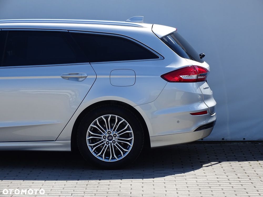 Ford Mondeo 2.0 Hybrid Titanium - 5