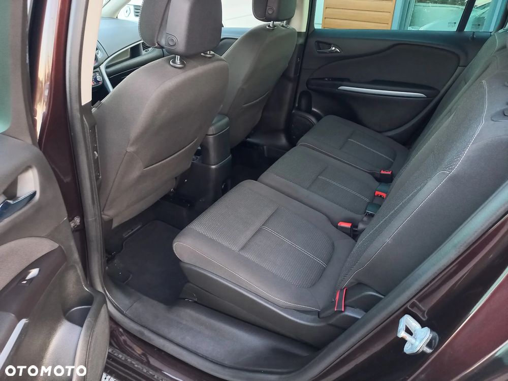 Opel Zafira - 15