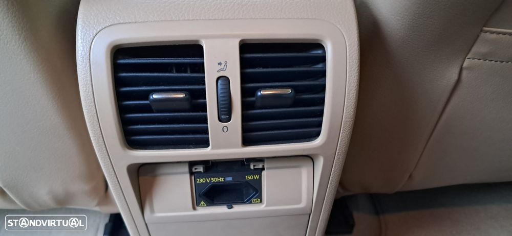 VW Passat Variant 2.0 TDi Sportline - 18