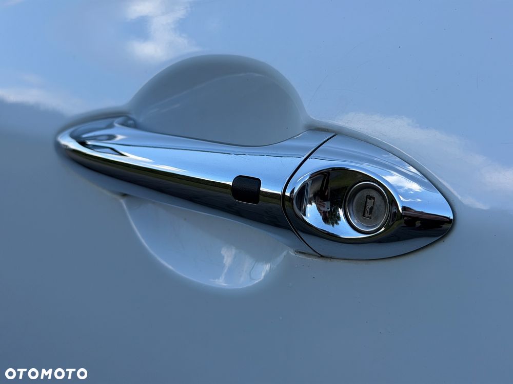 Kia Venga 1.4 CVVT Titanium Collection - 13