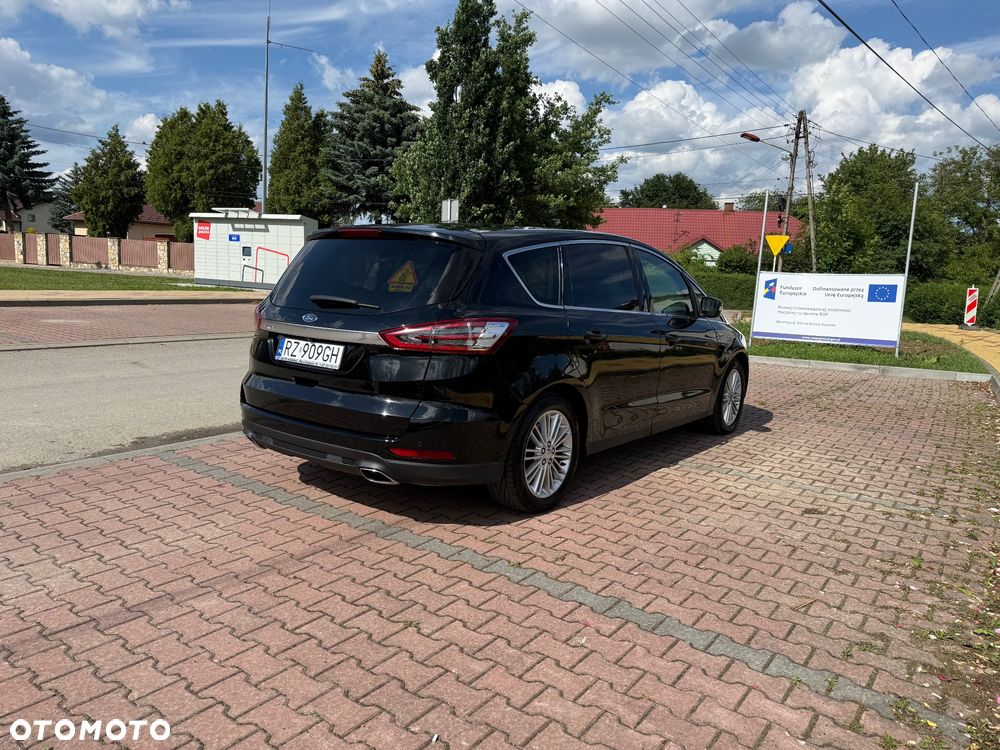 Ford S-Max 2.0 TDCi 4WD Titanium PowerShift - 6