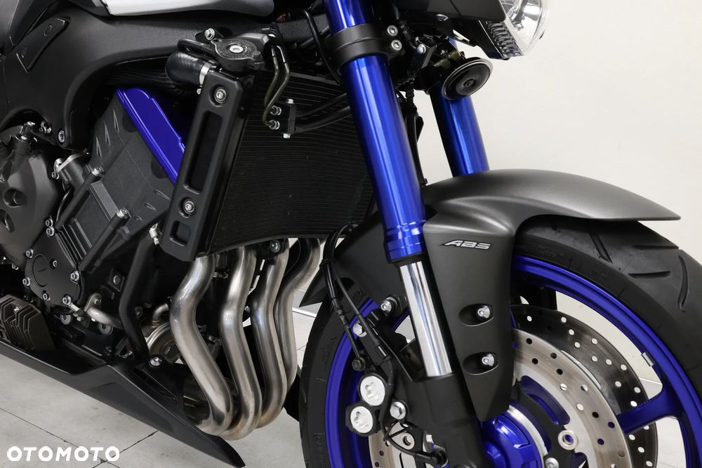 Yamaha FZ8 - 21