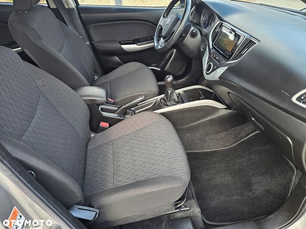 Suzuki Baleno 1.2 Dualjet (SHVS) Hybrid Comfort - 13
