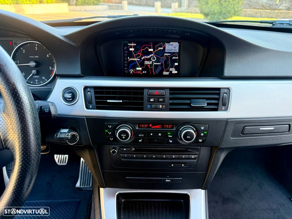 BMW 318 d Edition M Sport Shadow - 37