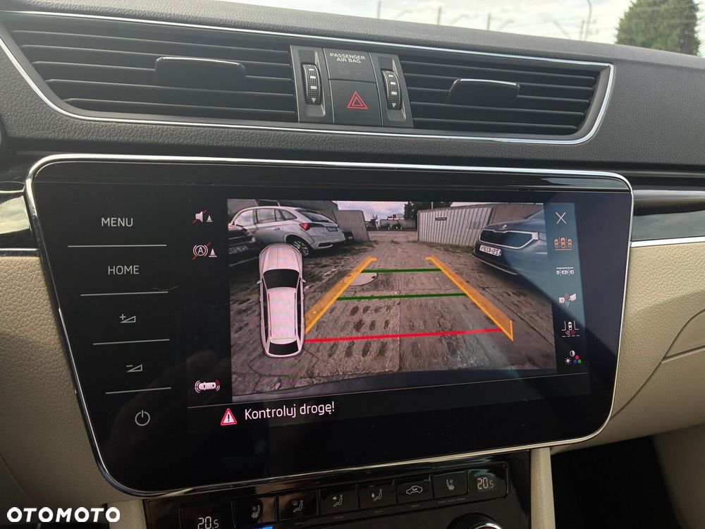 Skoda Superb 2.0 TSI 4x4 L&K DSG - 19