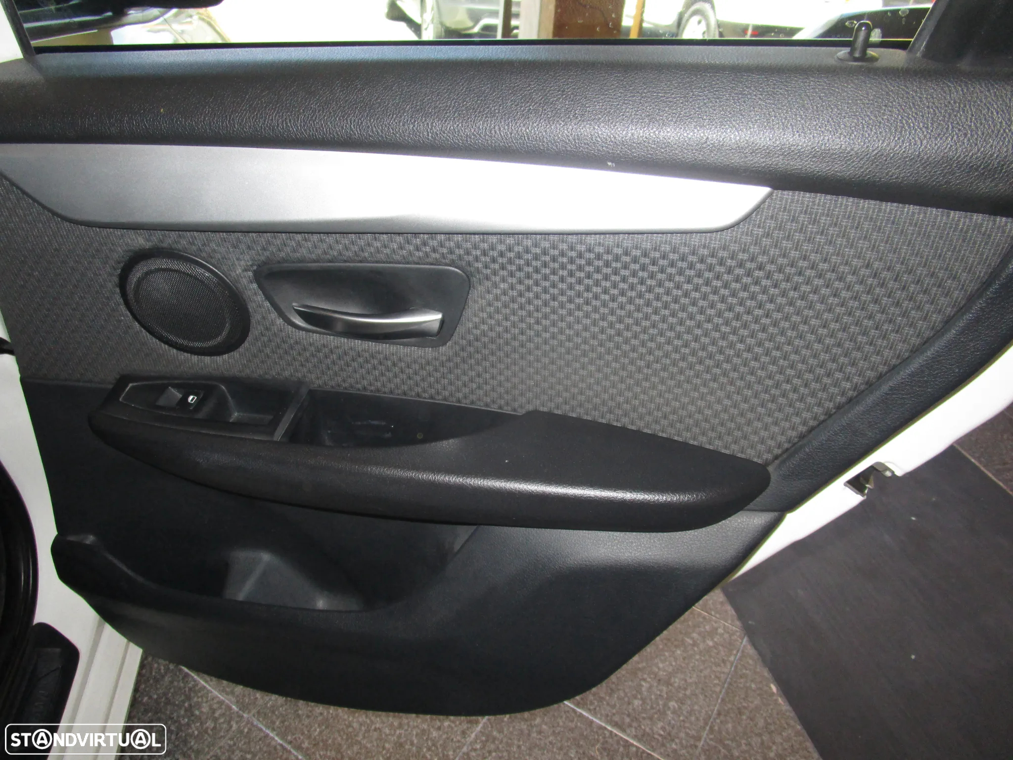 BMW 216 Active Tourer d Line Luxury Auto - 20