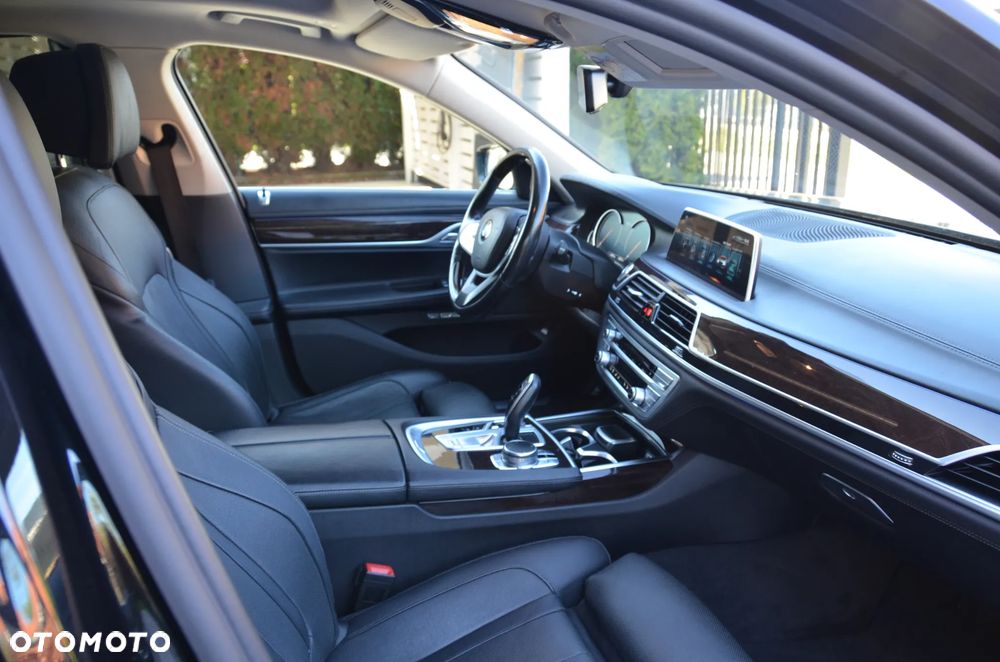 BMW Seria 7 740Ld xDrive - 11