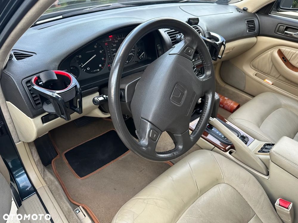 Honda Legend 3.2 - 19