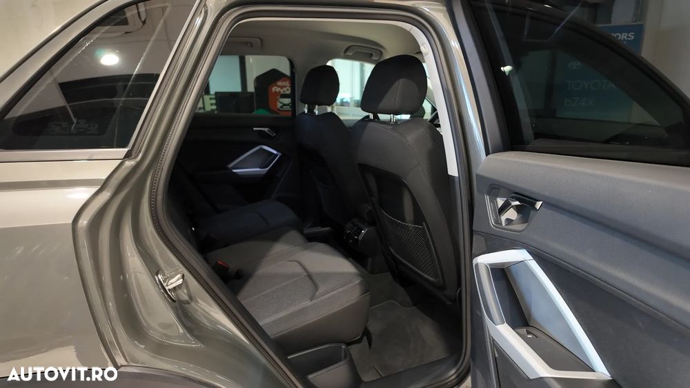 Audi Q3 45 TFSIe S tronic - 36