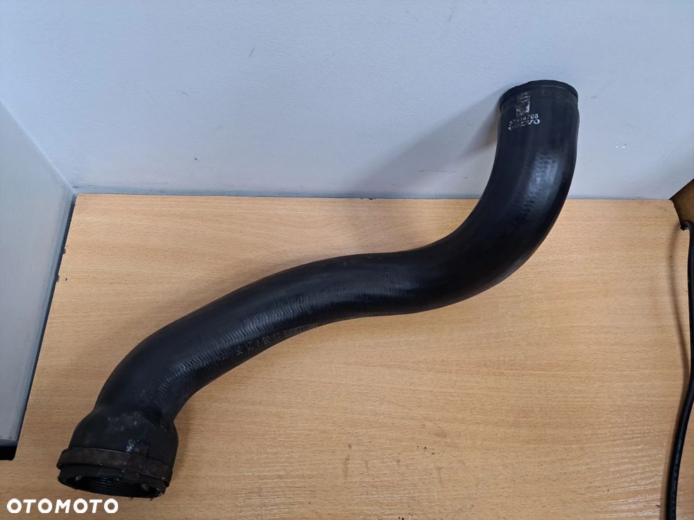 WĄŻ RURA INTERCOOLERA VOLVO V70 III 2.5 T 30636786